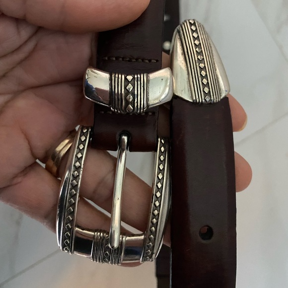 ❌SOLD❌Brighton Brown Leather Belt Mens sze 34 98057 Conchos Silver Tone - Picture 7 of 15